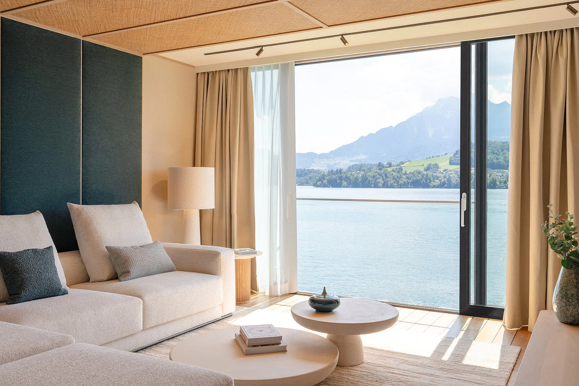 HERMITAGE Lake Lucerne — Hotel am Vierwaldstättersee in Luzern